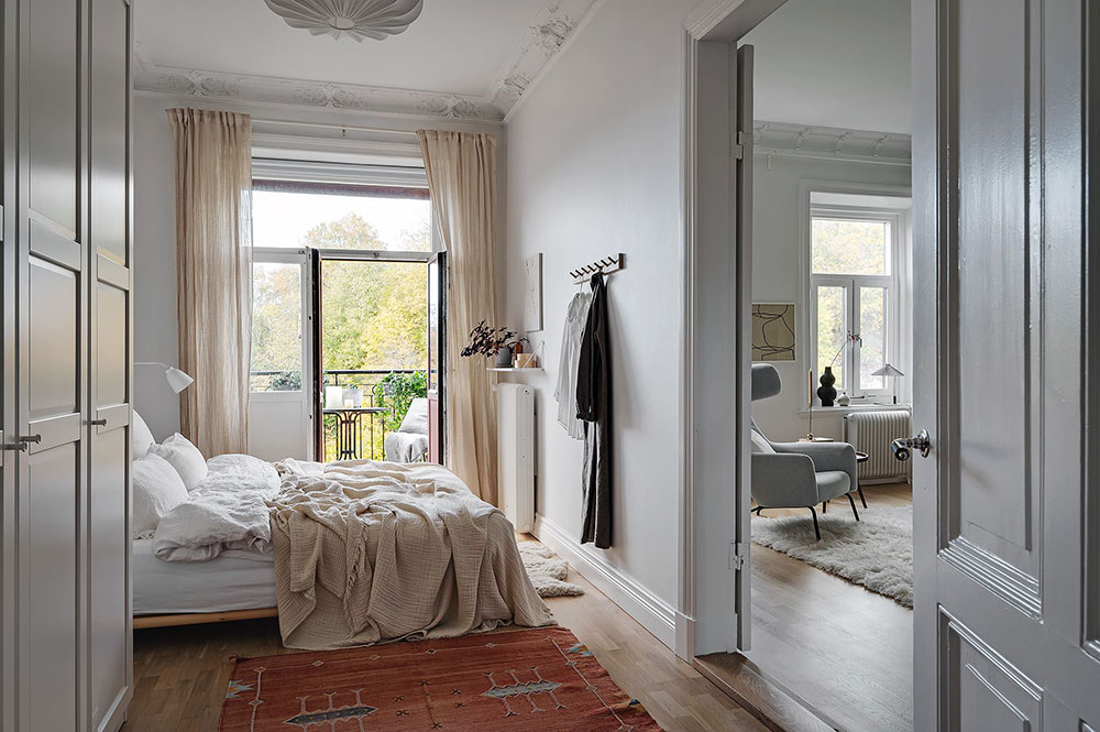 哥德堡优雅绿陶公寓，温暖纹理与现代风格的完美融合-11