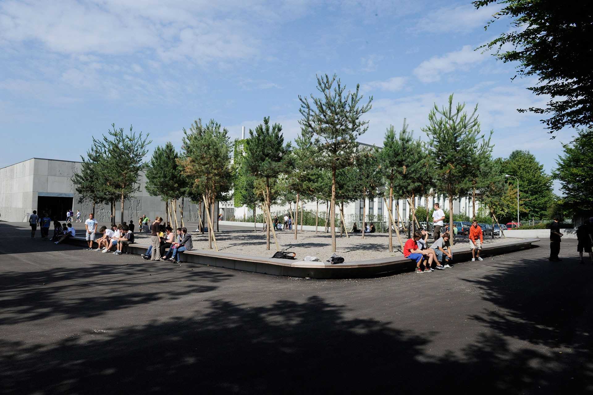 瑞士 Staefa 学校庭院-4