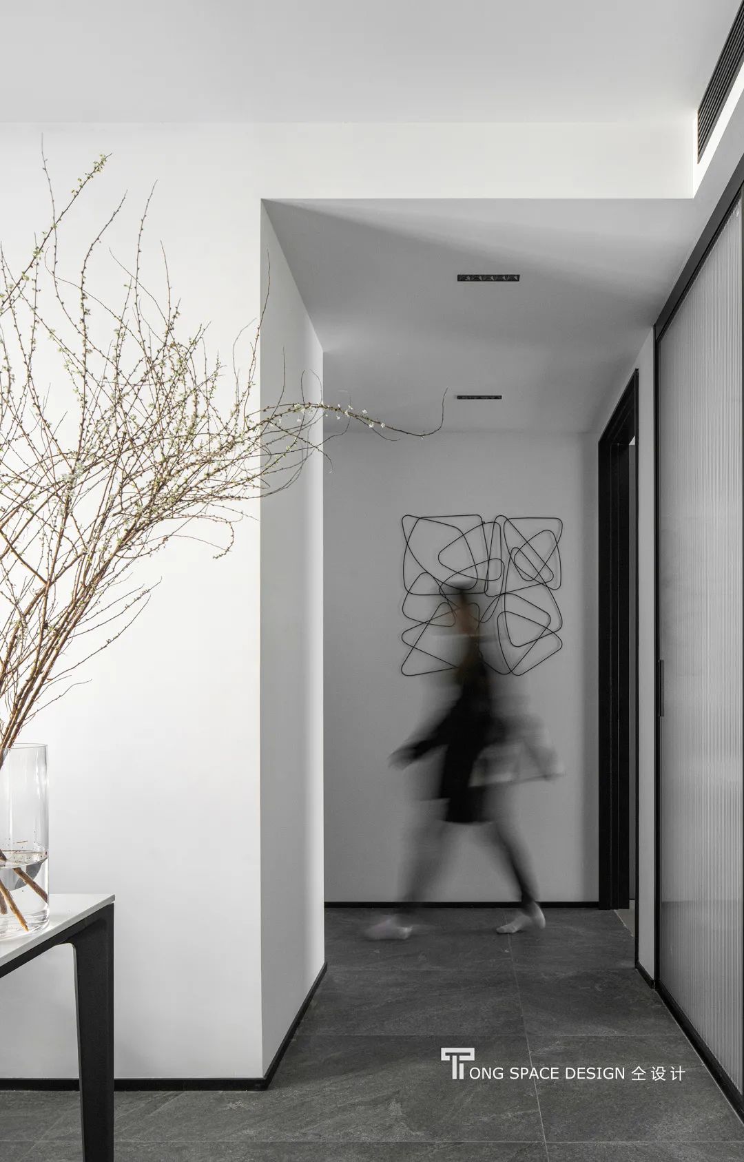 夜曲 · 现代极简诗意空间,舞动人生的精彩丨仝设计-86