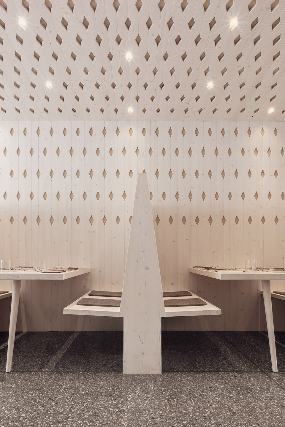 圣坎迪多 ATTO 套房酒店丨意大利丨意大利 Pedevilla Architects-20