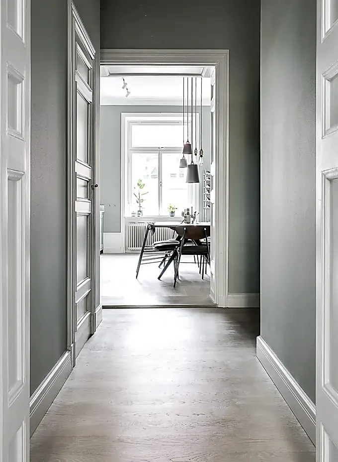 瑞典古典公寓的复古工业蓝灰色设计-9