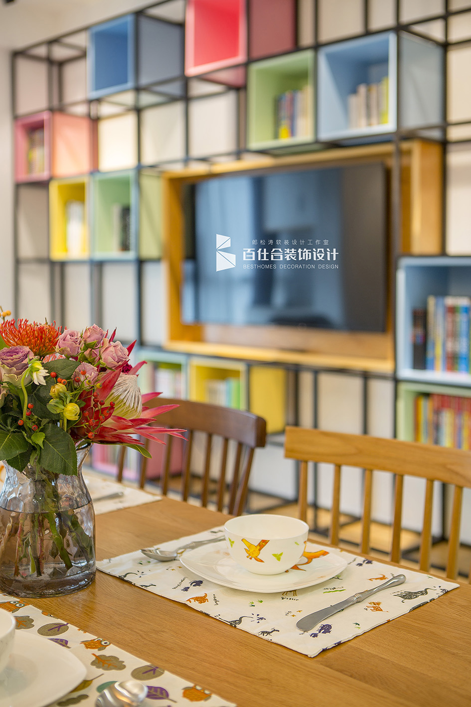 《时光倾城》 | 一家七口的多功能温馨家居设计-18