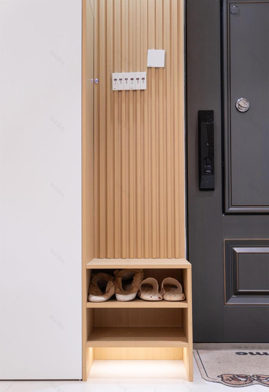 94㎡现代原木风三居室设计-6