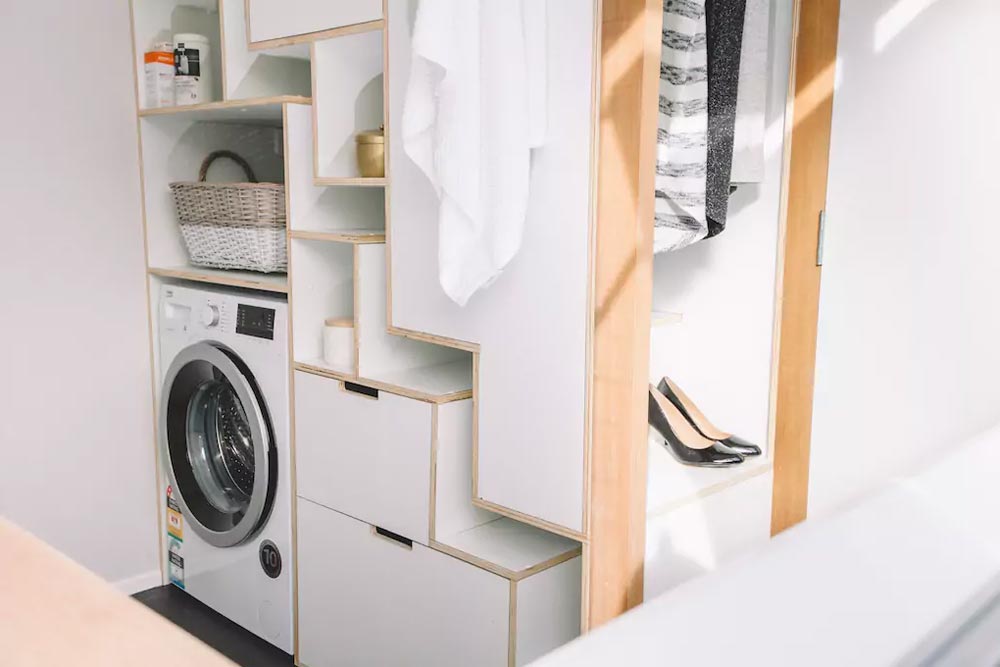 A Tiny House On Wheels With Retractable Stairs And Other Cool Features-9