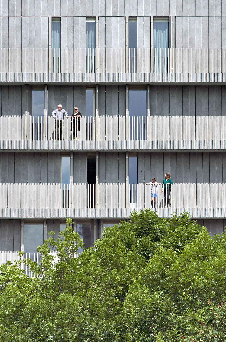 公寓楼丨西班牙赫罗纳-11