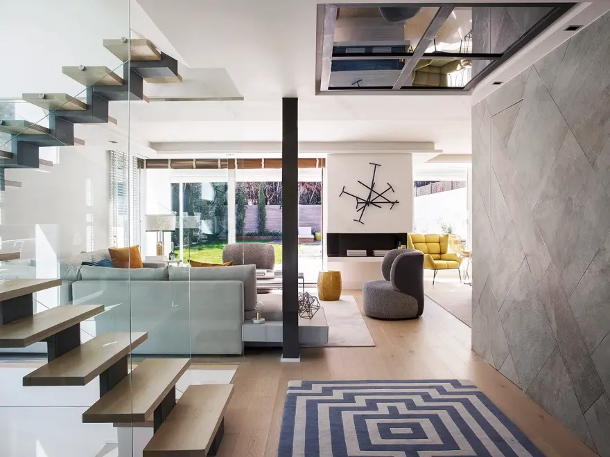 马德里现代光明住宅设计-1