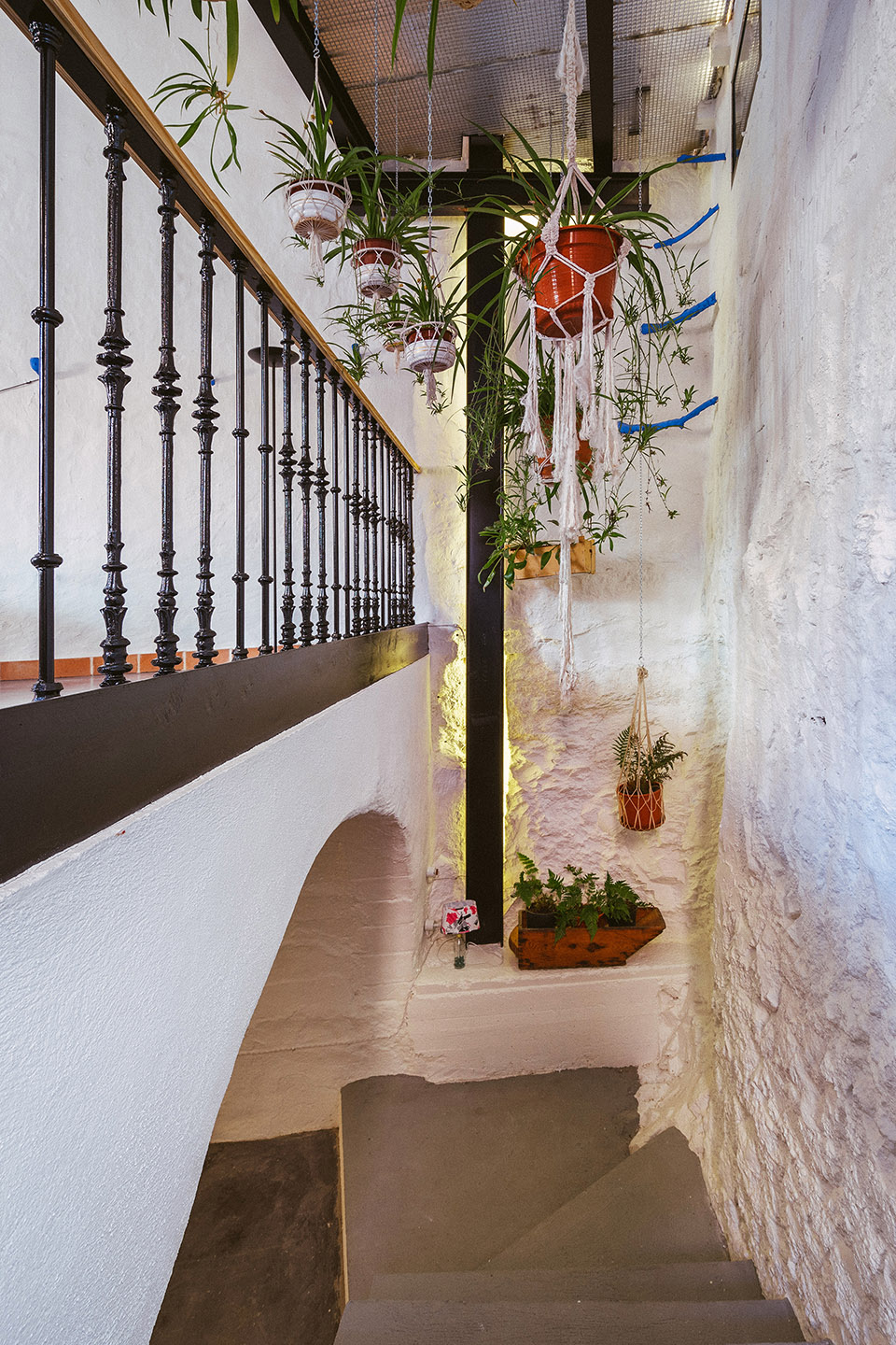 茅草屋的新时代，西班牙 / OOIIO Architecture-57