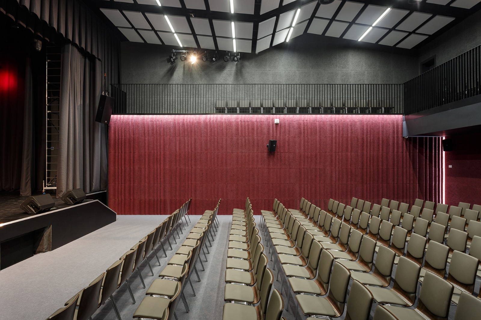 乌克兰基辅 A+ 学院 SVOYA studio-53