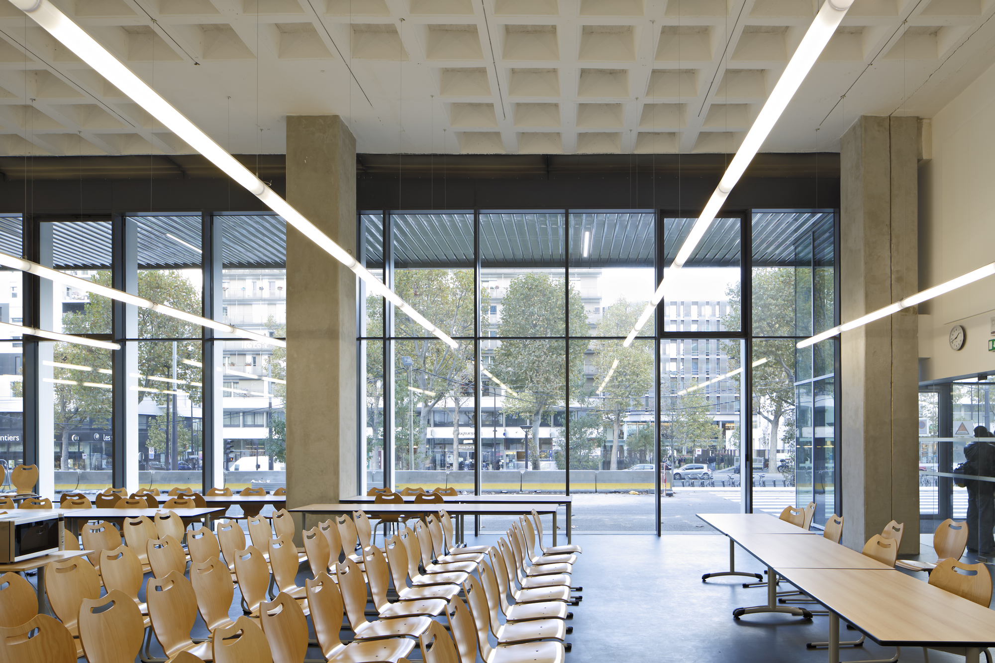 麦当劳公共设施综合体-11