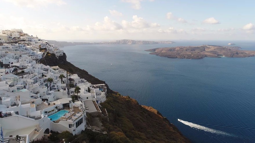 海边改造洞穴小屋丨 美得令人沉醉-59