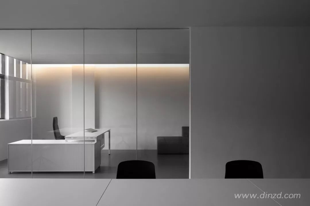 叛逆者 JYC 服饰办公空间 | 几何美学与功能性的完美融合-65