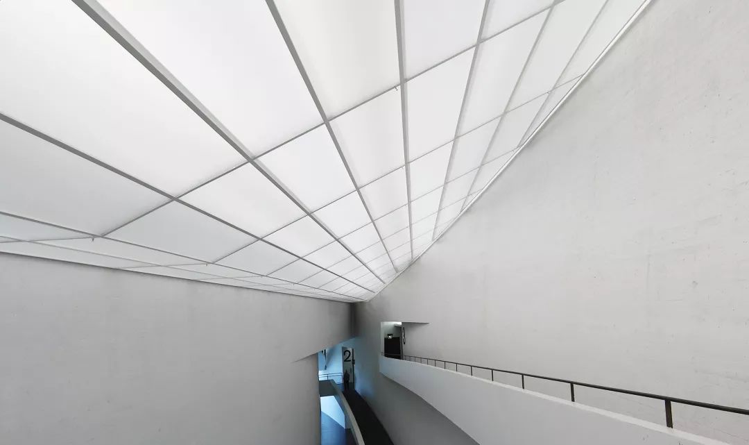 岩石教堂 | 赫尔辛基市中心的地标建筑-60