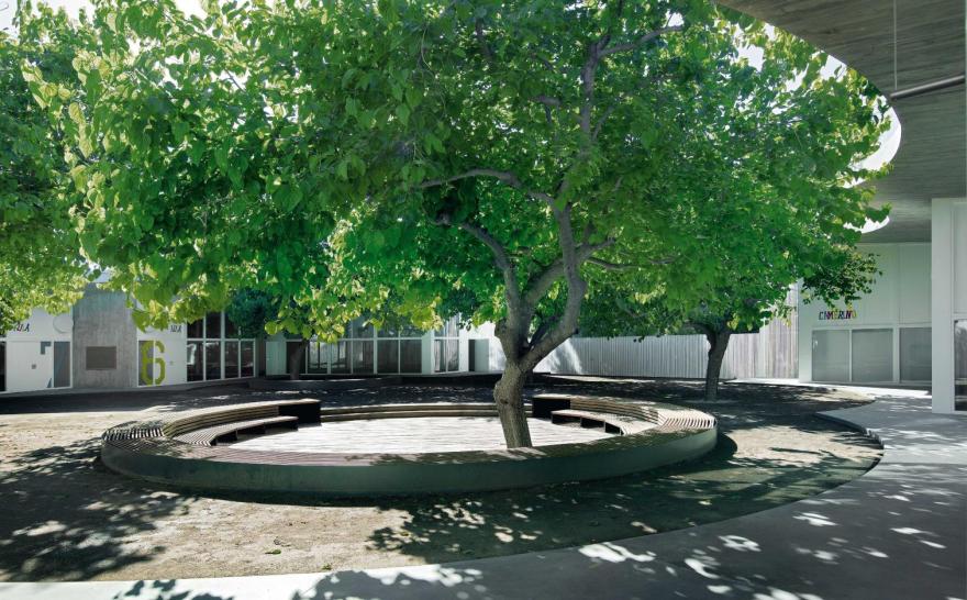 绿意盎然的儿童创意园 | 西班牙 Gandía 幼儿园-14