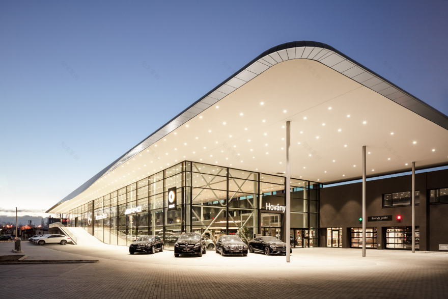 奔驰全球零售品牌形象升级-16