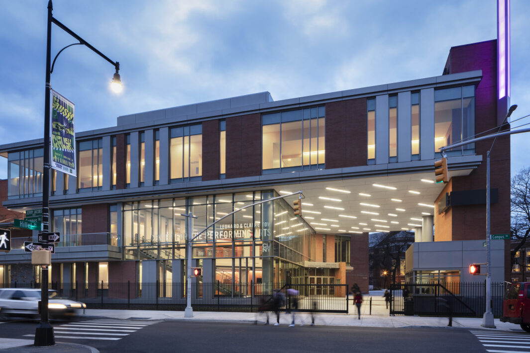 Brooklyn College Leonard and Claire Tow Center for the Performing Arts - Perkins Eastman-0