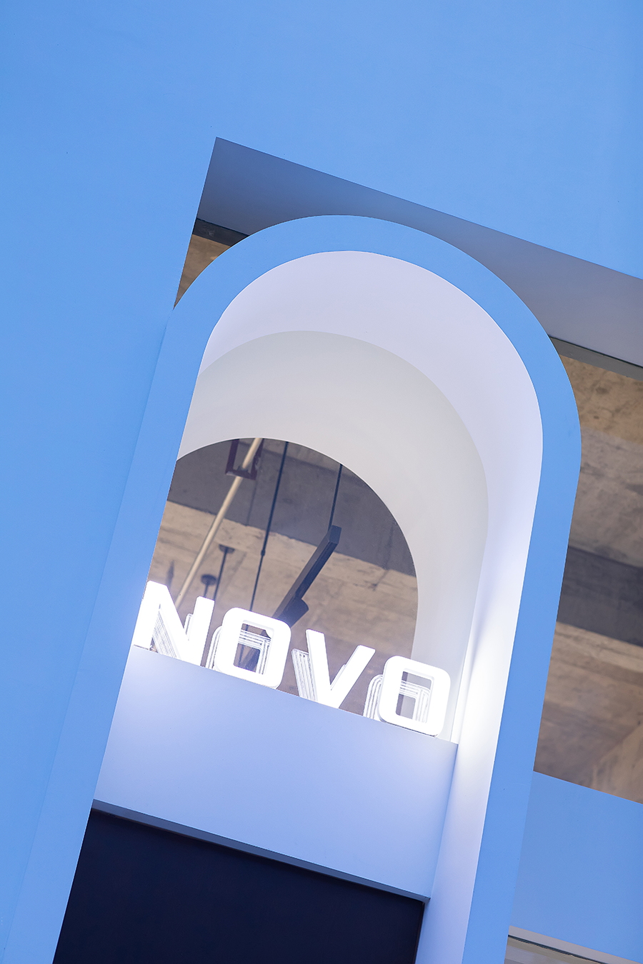 NOVO 服装店丨目后空间设计-7