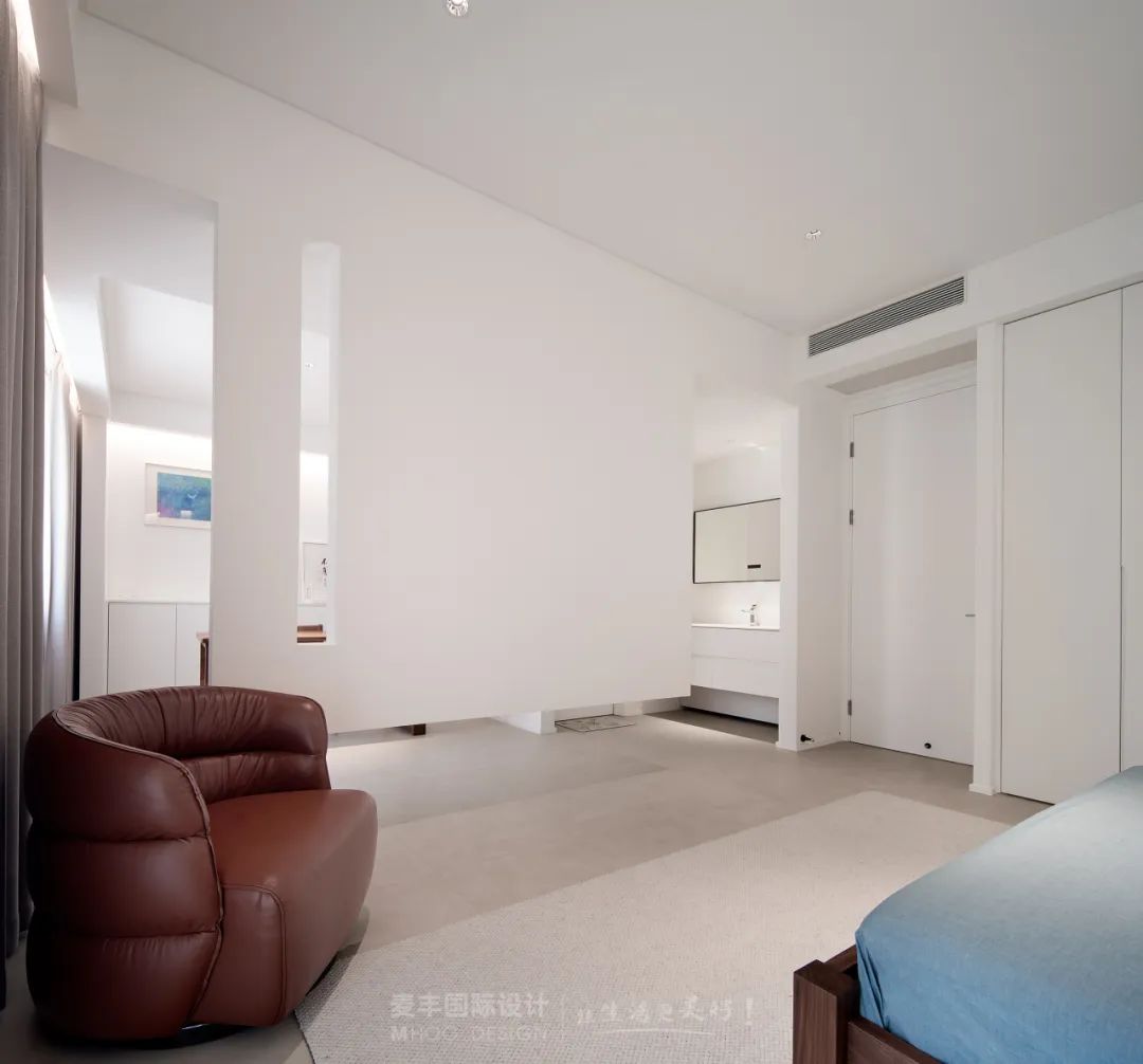 MHOO|新湖菲林500㎡极简风：空境之美，力量的克制-35