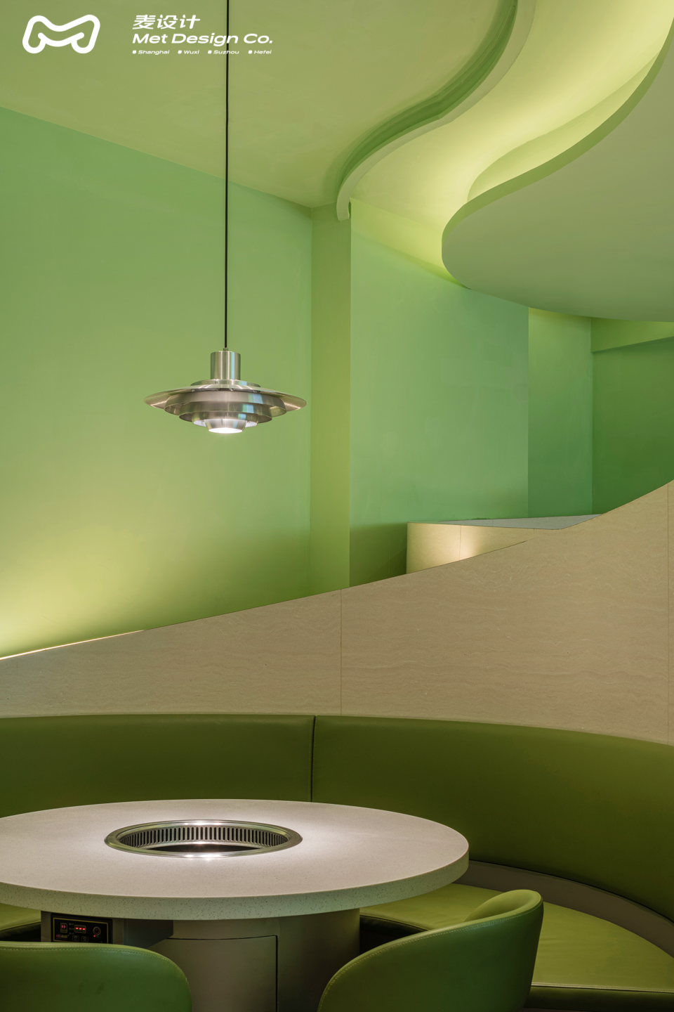 火瀑椒麻火锅恒隆店 · 年轻化高级感空间设计丨中国武汉丨麦设计-0