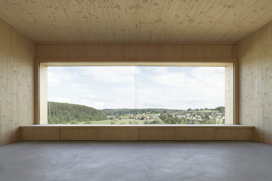 瑞士山坡上的原木家园-17