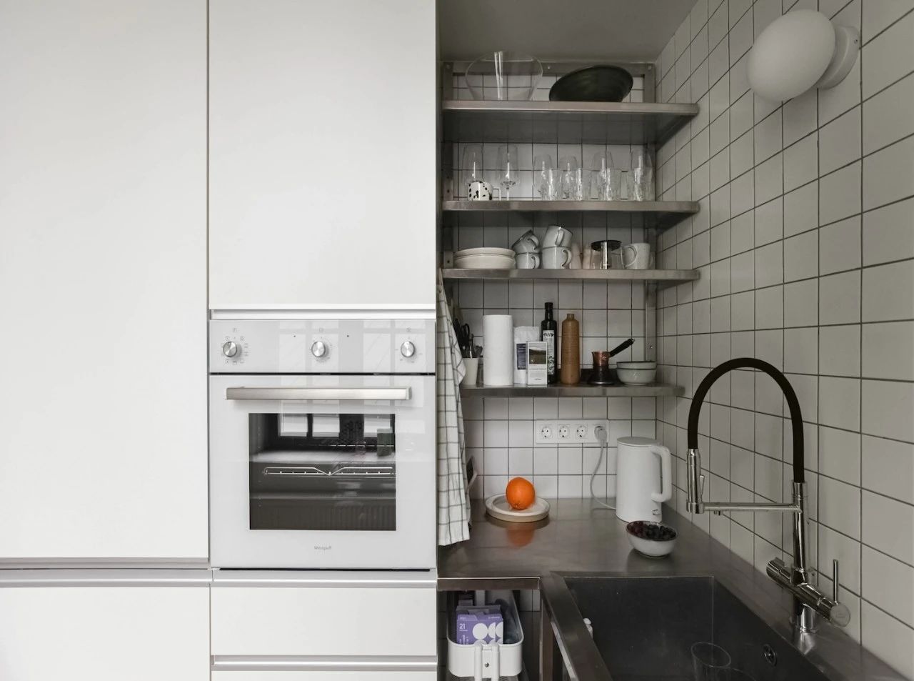 年轻夫妇的舒适小窝丨Katya Yurchenko-8