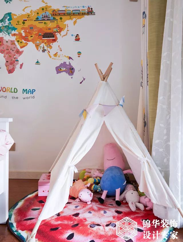 儿童房的设计秘密 | 色彩、灯饰、家具和实用小物件-70