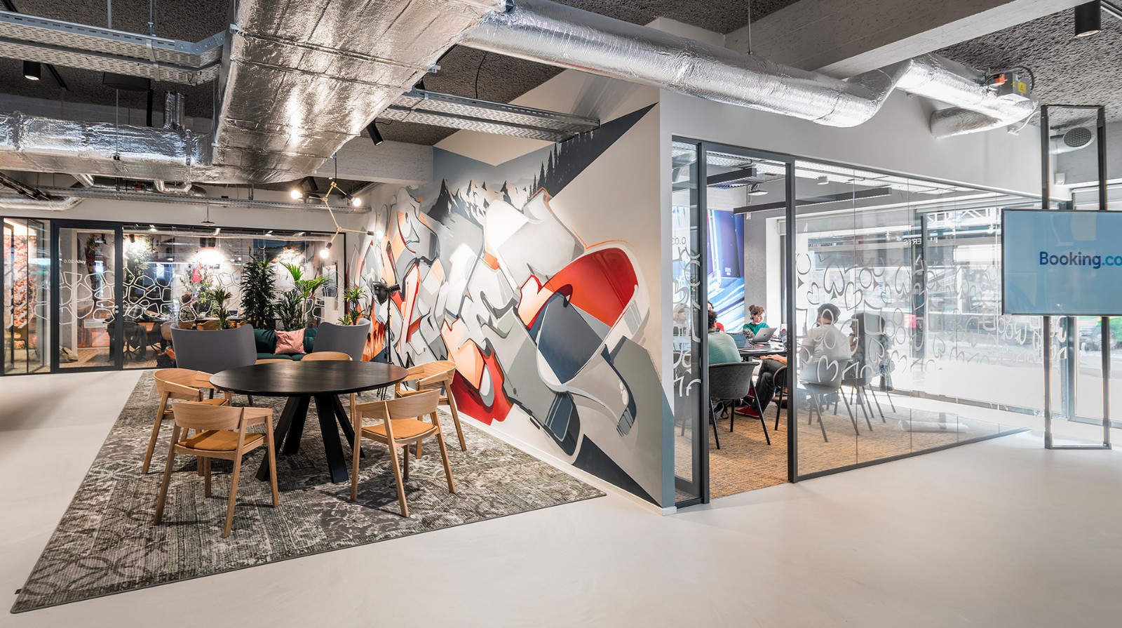 阿姆斯特丹Booking涂鸦艺术办公楼  Hofman Dujardin-2