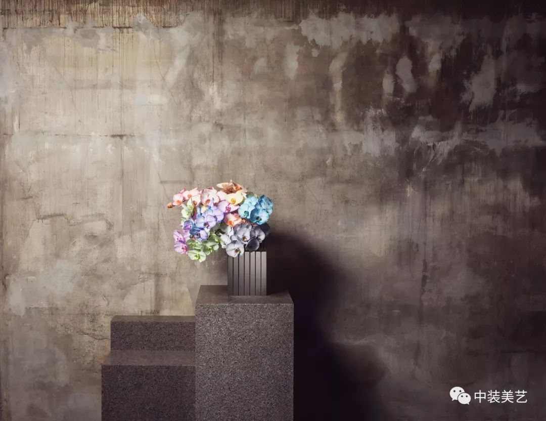 Color /跟着大师学软装-哥本哈根 灯光雕塑TABLEAU花店-73