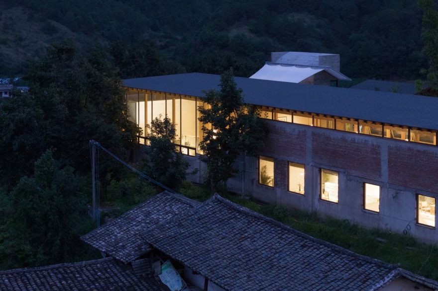 在遗址中的建造 · 联合村社区中心丨中国攀枝花丨合造社建筑设计事务所-24