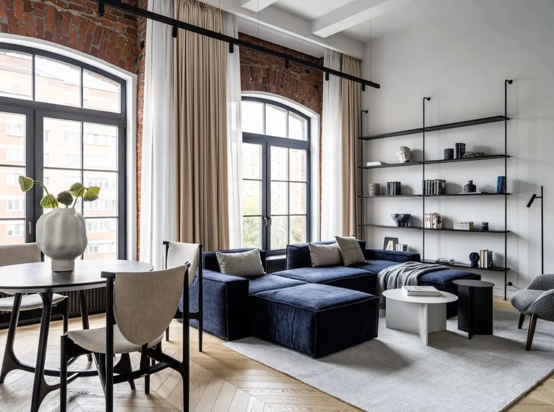 川谷堂三口之家 Loft 设计丨Dinamika Architects-10