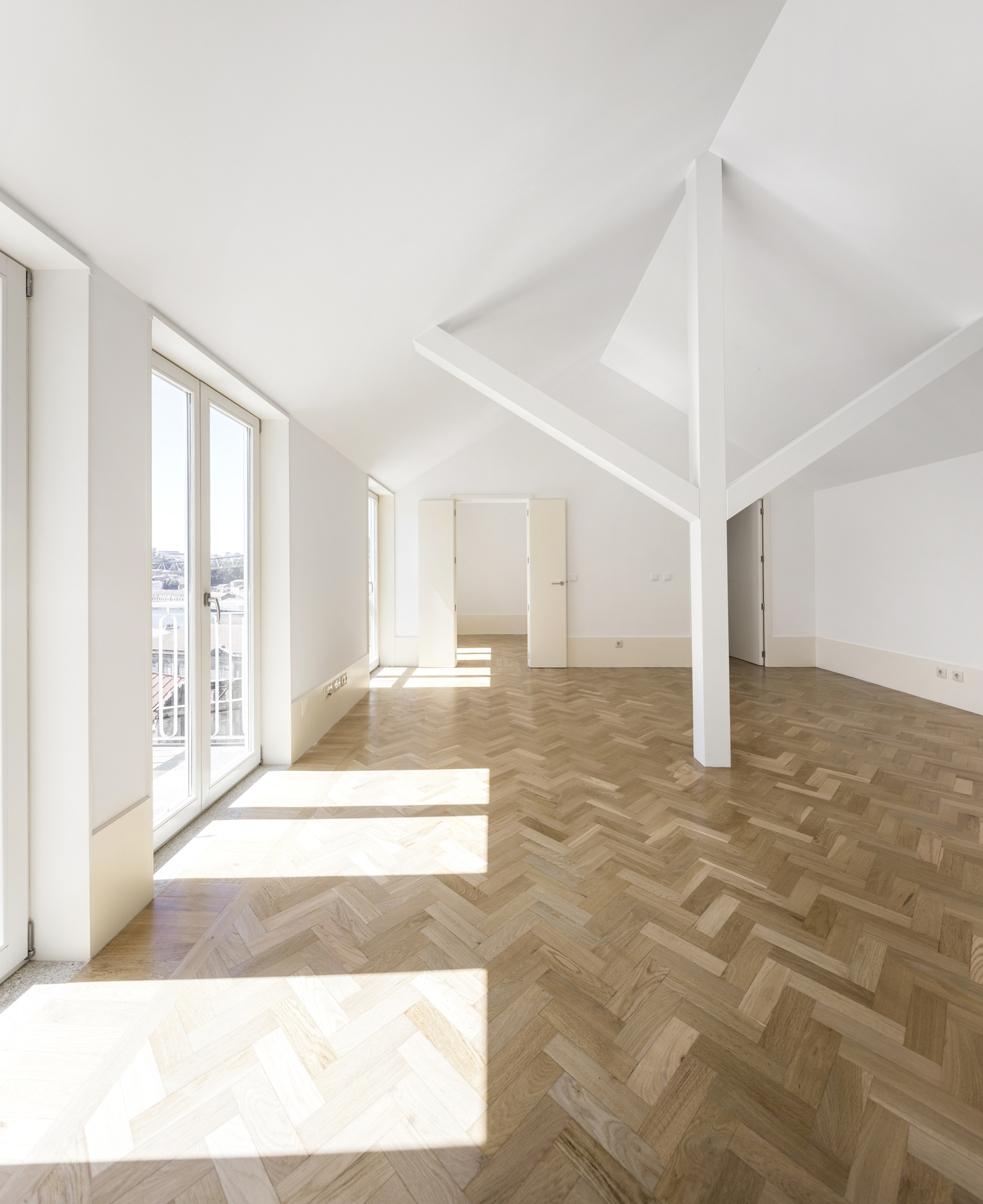 葡萄牙波尔图 Monte dos Judeus 74 公寓修复项目——新旧融合的魅力-12