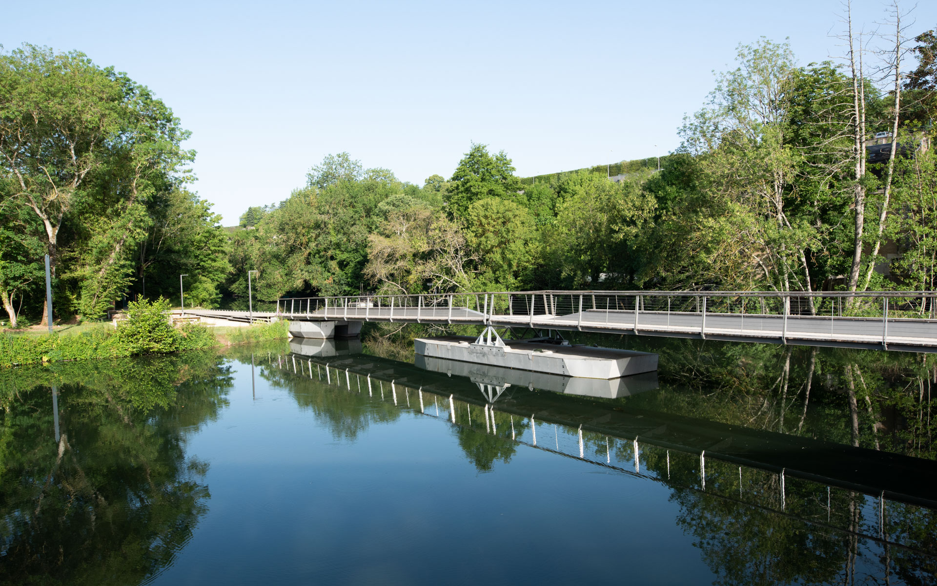 Ile de Tison Foobridge and Cultural Space | Dietmar Feichtinger Architectes-20