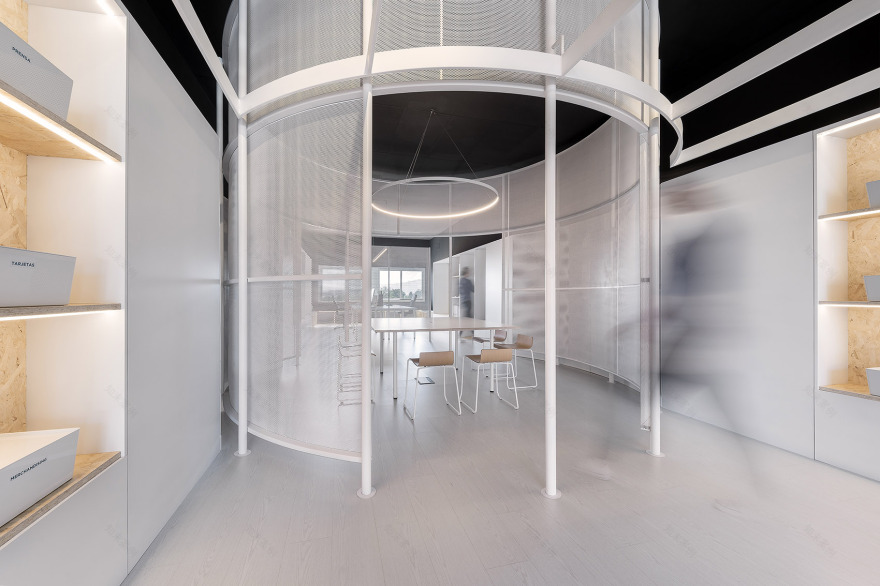 Sra. Emilia广告公司办公室,西班牙 / Erbalunga estudio-17