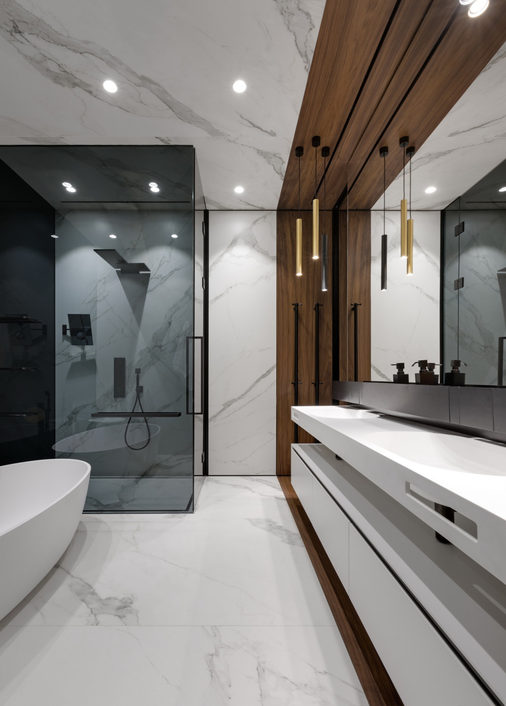 现代家庭公寓的多彩室内设计风格 Deep Chord interior / YODEZEEN Architects-13