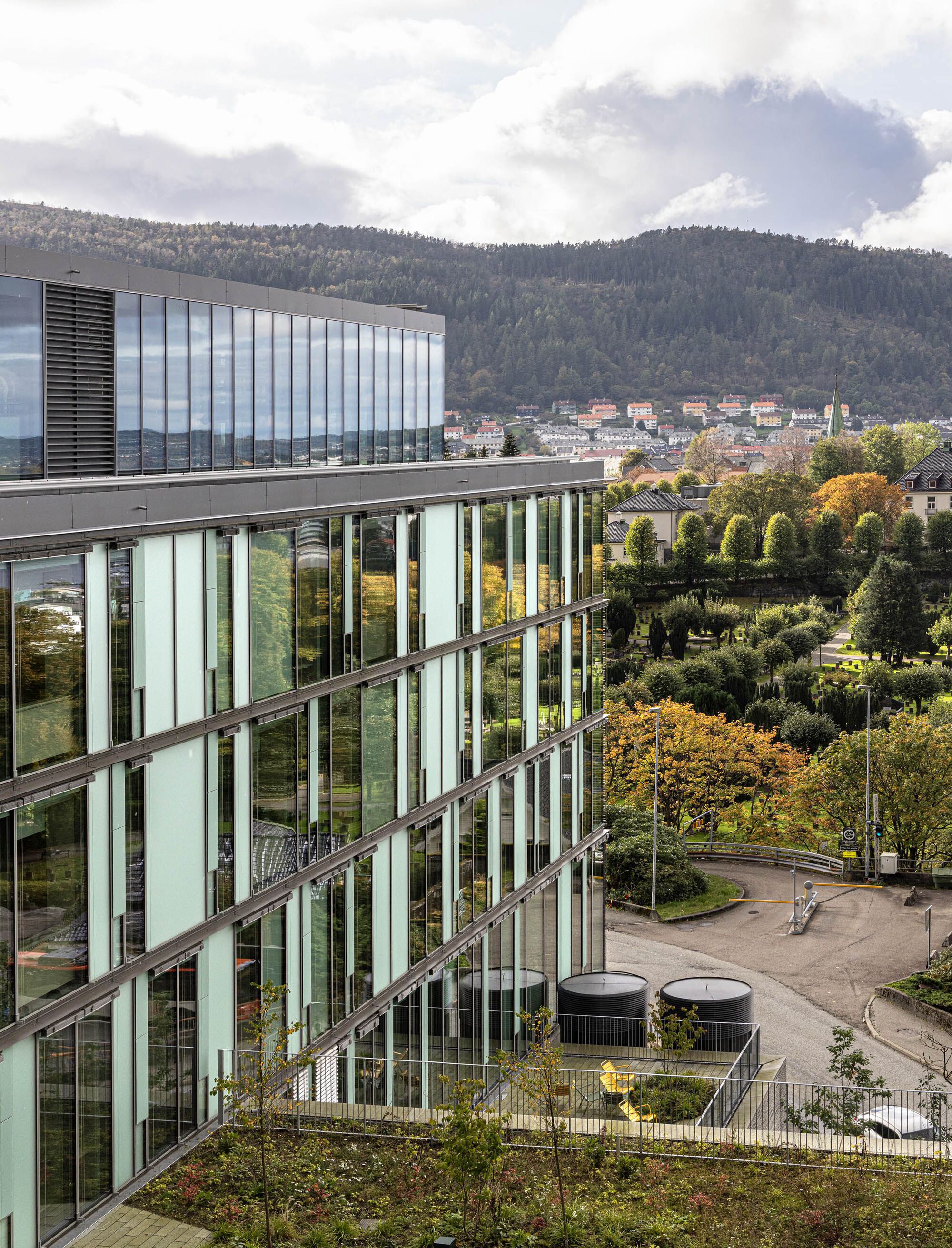 Glasblokkene Haukeland Hospital for Children Youth and Women / KHR Arkitekter + Studio PKA + Henning Larsen + Schönherr-31