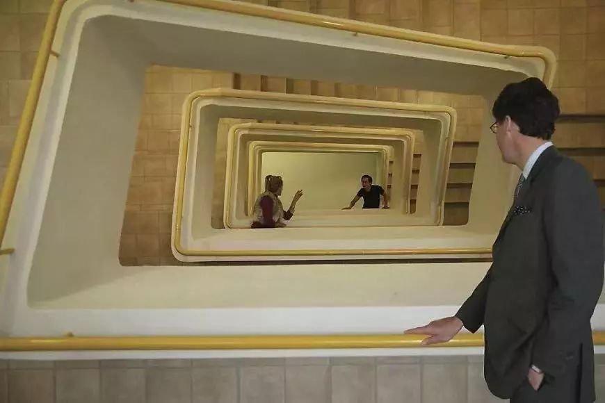 穿越镜像，探寻虚实之间的艺术空间-15