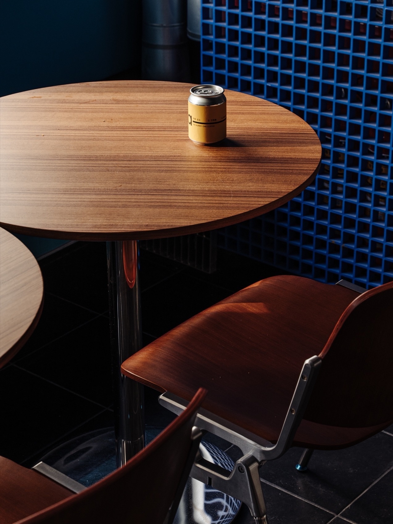 AZ COFFEE 丨中国秦皇岛丨未见筑设计事务所,重庆索引几何装饰工程设计有限公司-39