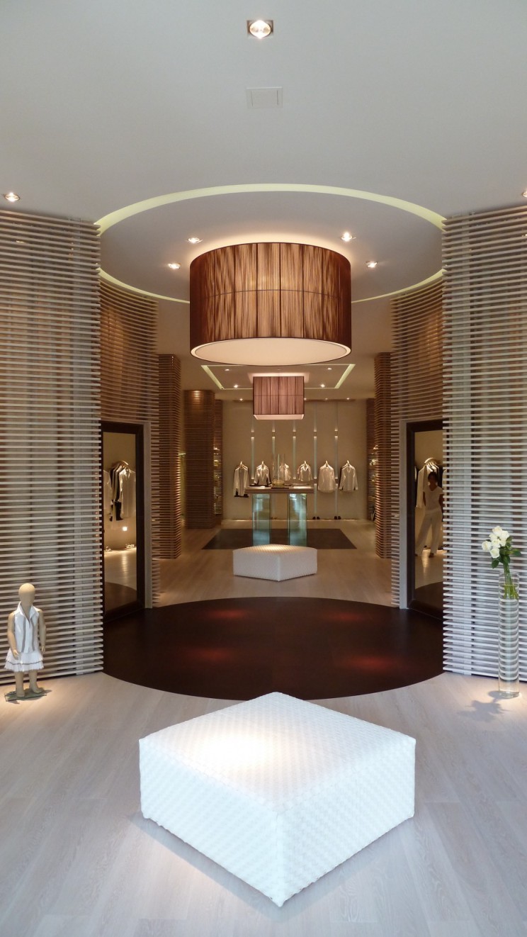 美国 Capri购物空间  Giachi-1