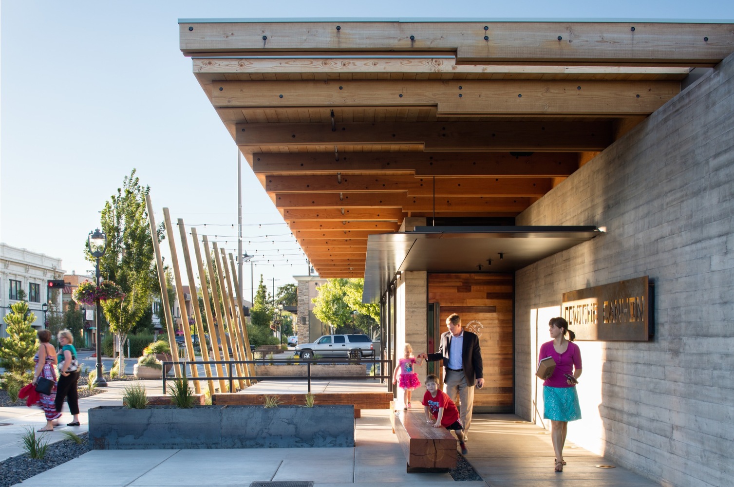 亚基马谷农业遗产的复兴 · Cowiche Canyon Kitchen and Icehouse Bar-53