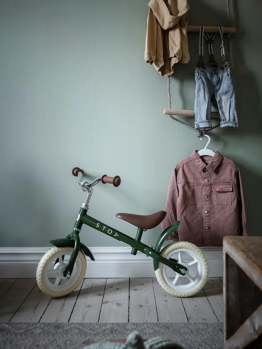 温馨舒适的斯堪的纳维亚风格公寓设计-12