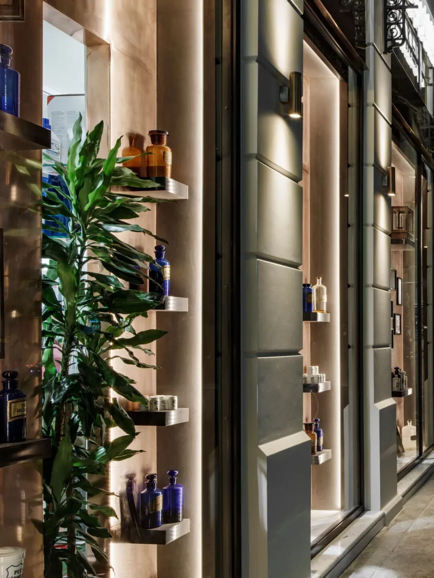 BEQUEST 药店设计丨希腊干尼亚丨Kipseli Architects-15