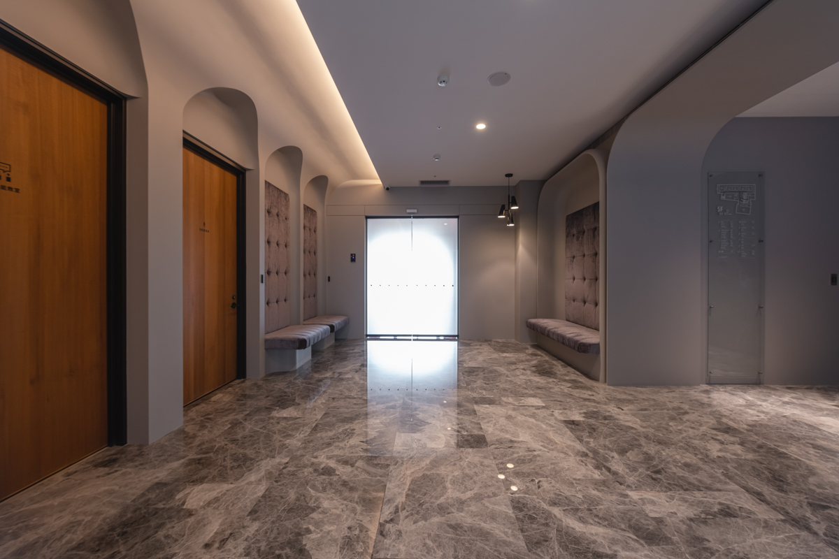 新生湧動的禮讚 ！『桃園秉坤婦幼醫院』引光築室，滋育盎然生機。 - WEHOUSE-9