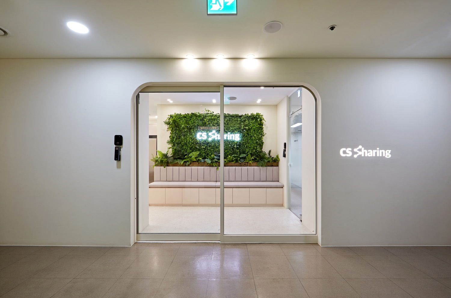 CS 共享办公空间 | 极简设计的 115 平米办公室内饰-18