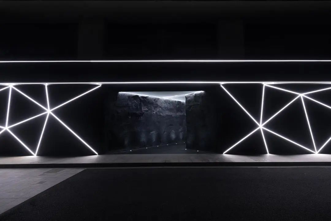 MEAT MARKET 国际奢侈品买手店丨中国杭州丨楊偉建築空間設計事務所-41