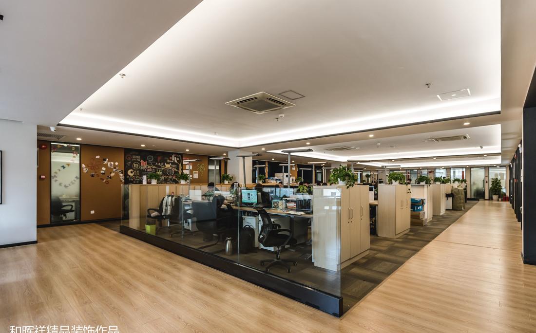 极简主义办公室设计，温馨如家-11