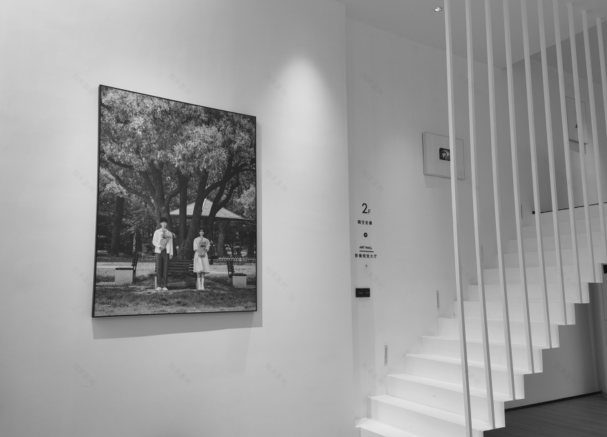 王军工艺相框大师主义展厅设计丨魔戏空间设计&ABDdesign-45