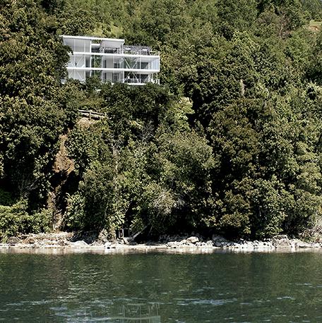 智利湖边生态住宅-7