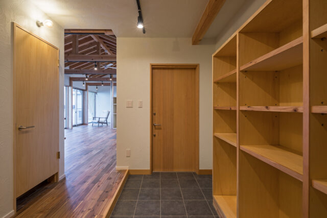 熱海の30度斜面に建つ家丨株式会社米村和夫建築アトリエ-22