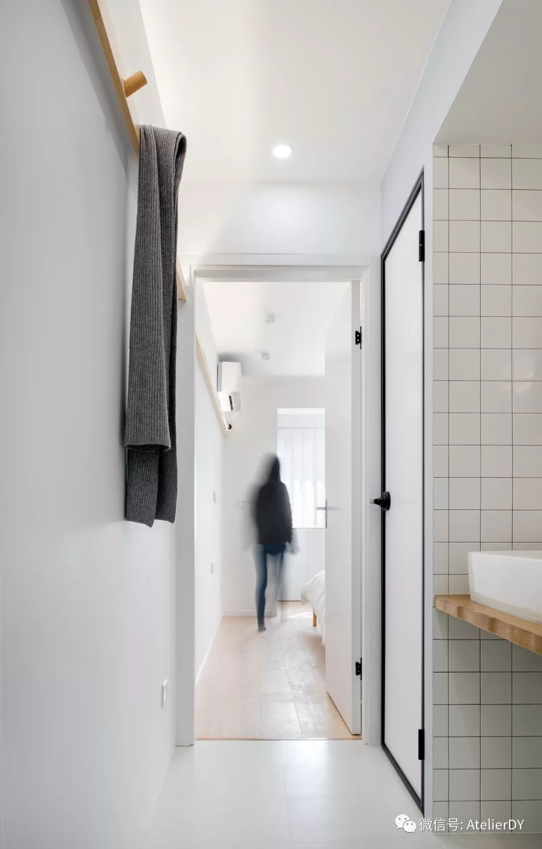 上海 40 平米老公房“条头糕”式改造，走道变身为多功能空间-17