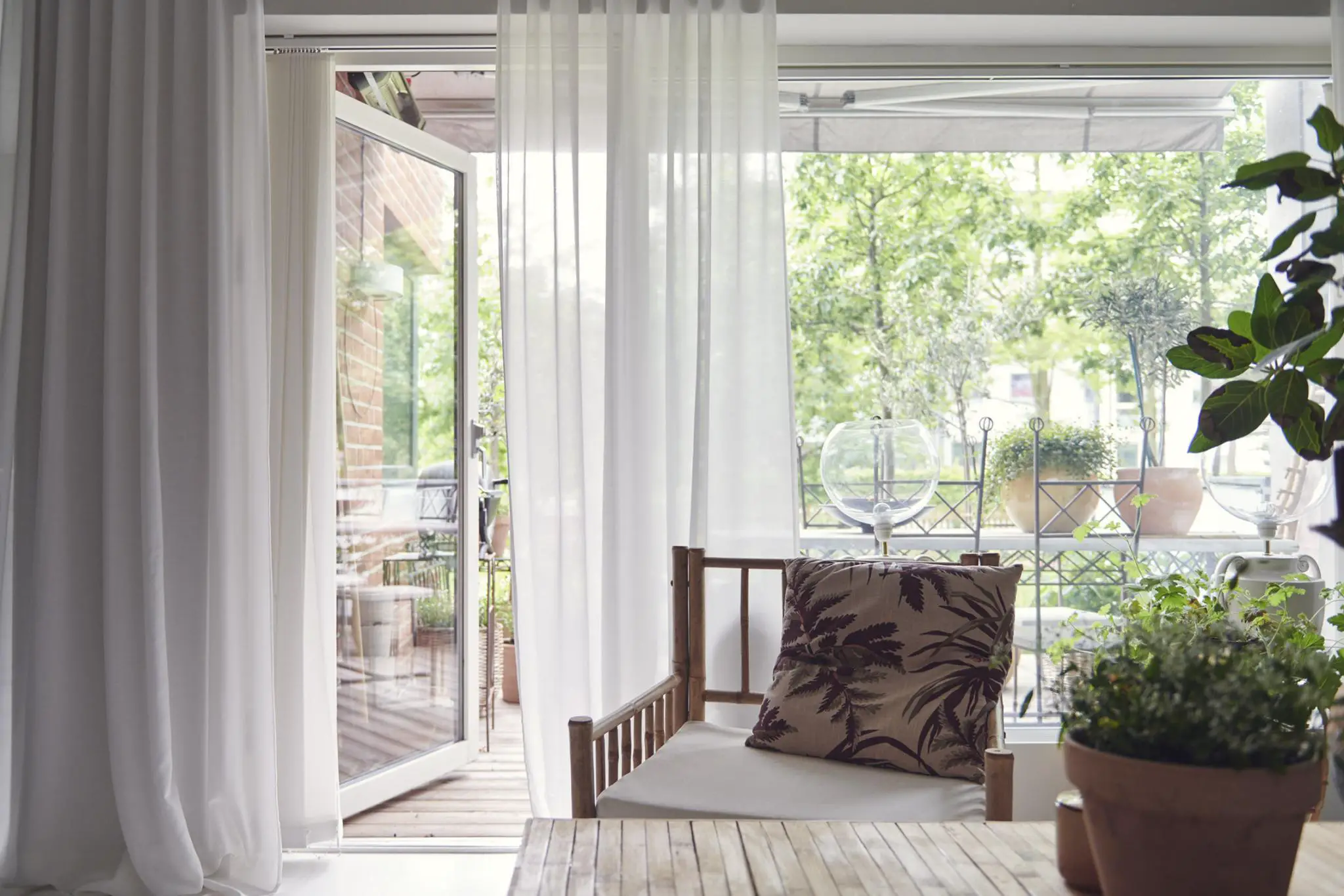 瑞典马尔默 56m2 公寓 | 花园与海洋的和谐共处-5