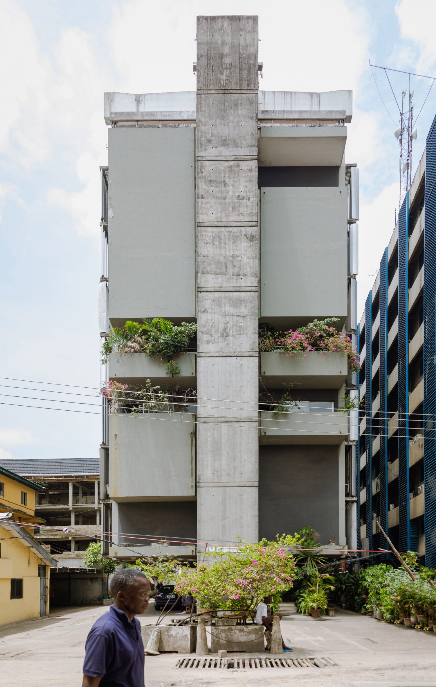 热带现代主义建筑档案丨尼日利亚拉各斯丨OMI 集体-35